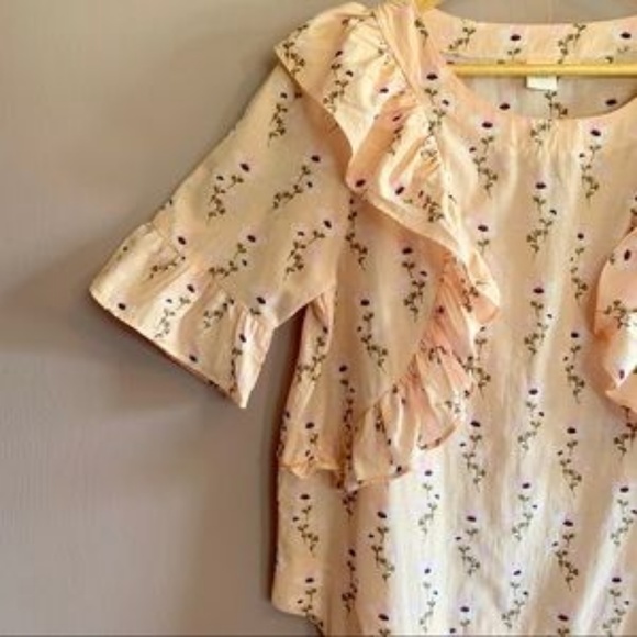 GAP RUFFLE FLORAL BLOUSE PEACHY PINK - Picture 3 of 6